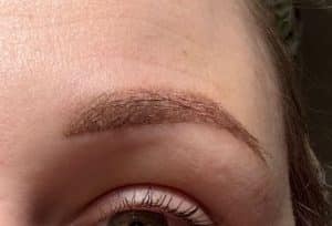 Powder brows genezingsproces bij Moments Bodycare